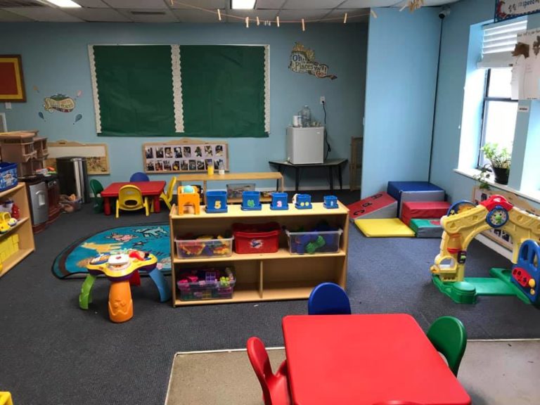 Happy Days School Serving families in Garland, TX Since 1977
